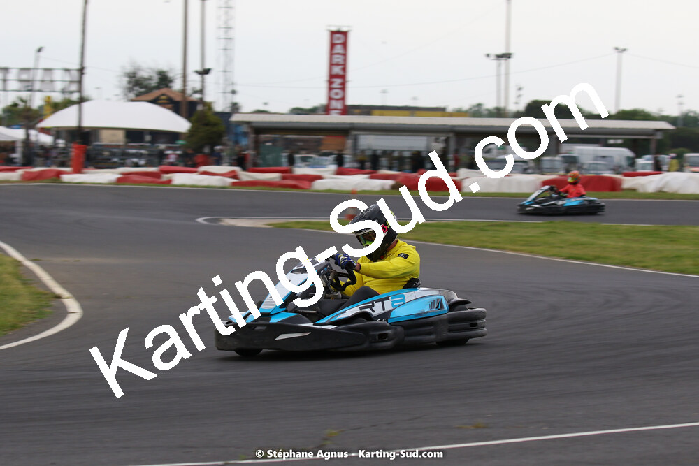 08/05/2022 : Un baquet pour Adrien à Megakart Vias (Photos Stéphane Agnus) 2022 — karting