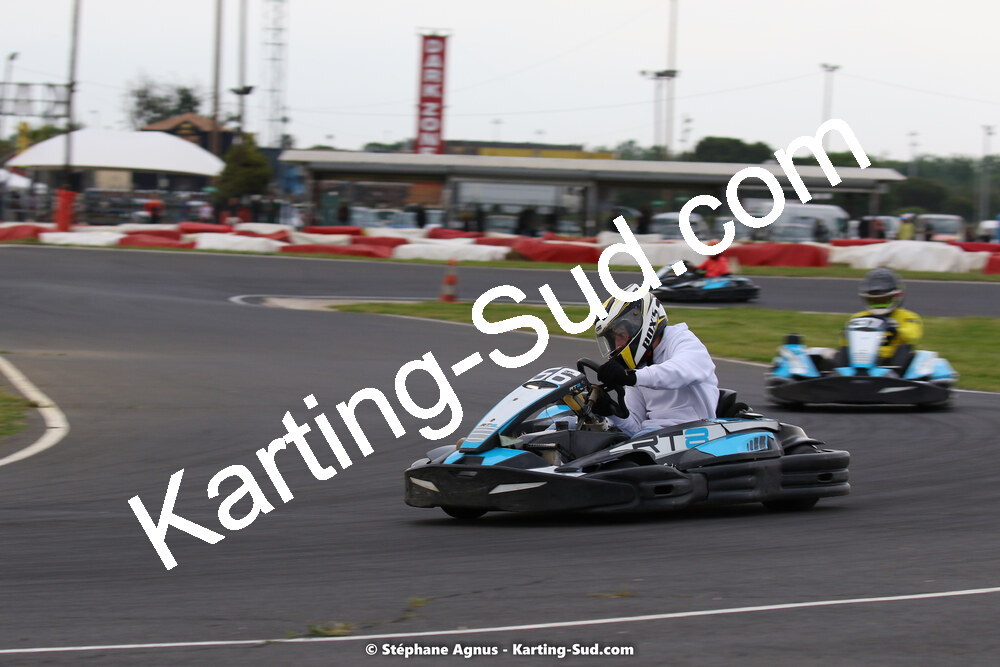 08/05/2022 : Un baquet pour Adrien à Megakart Vias (Photos Stéphane Agnus) 2022 — karting