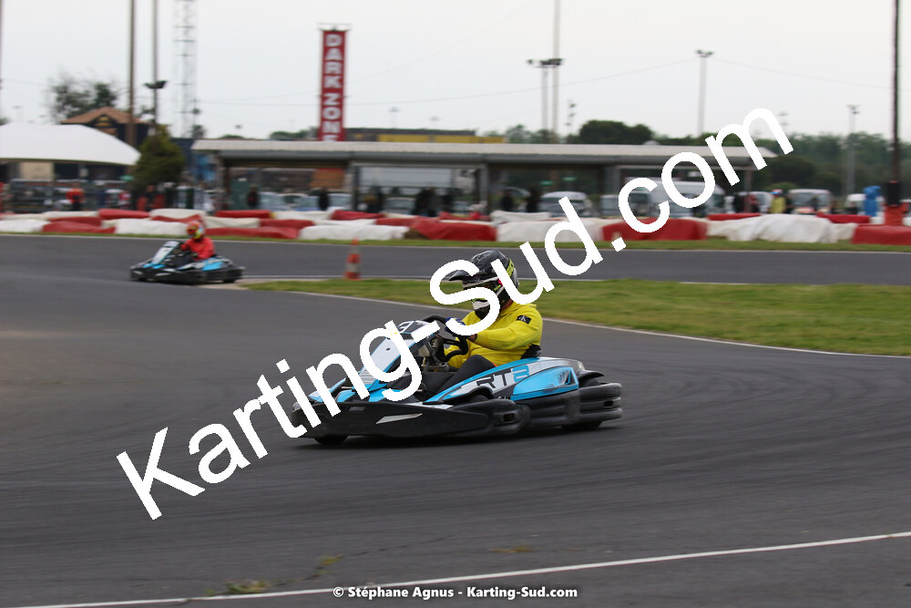 08/05/2022 : Un baquet pour Adrien à Megakart Vias (Photos Stéphane Agnus) 2022 — karting
