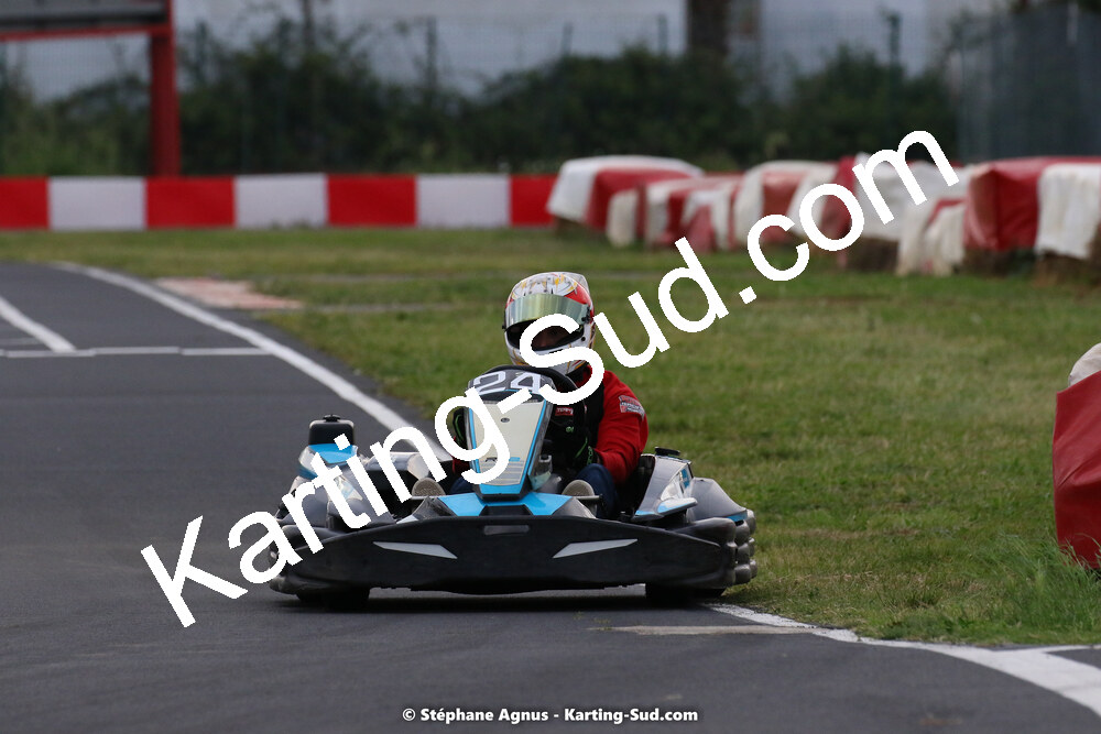 08/05/2022 : Un baquet pour Adrien à Megakart Vias (Photos Stéphane Agnus) 2022 — karting