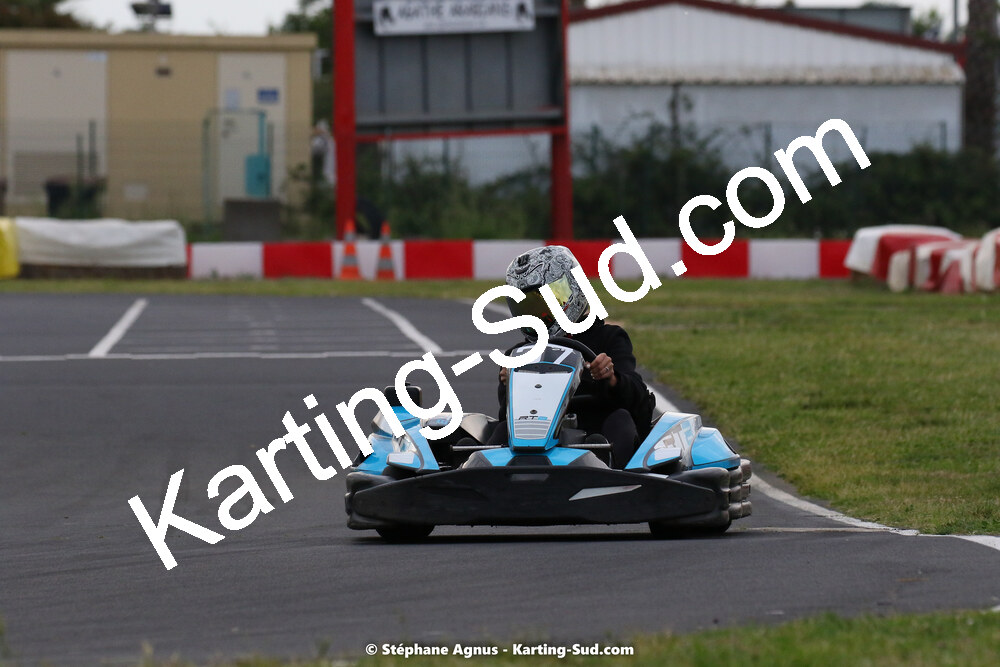 08/05/2022 : Un baquet pour Adrien à Megakart Vias (Photos Stéphane Agnus) 2022 — karting