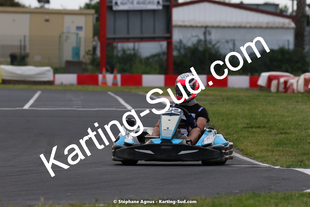 08/05/2022 : Un baquet pour Adrien à Megakart Vias (Photos Stéphane Agnus) 2022 — karting