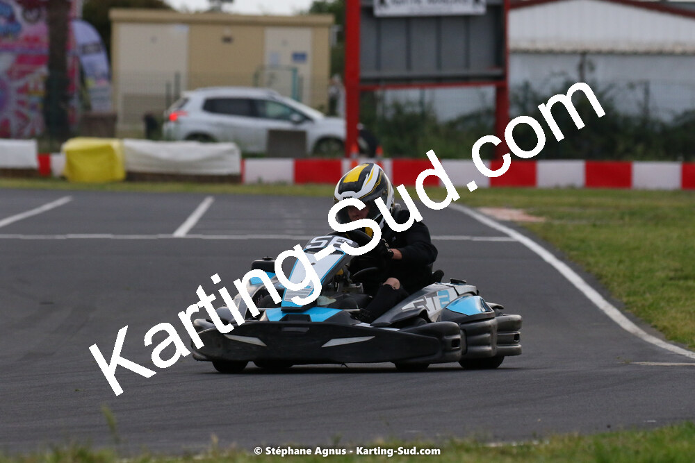 08/05/2022 : Un baquet pour Adrien à Megakart Vias (Photos Stéphane Agnus) 2022 — karting