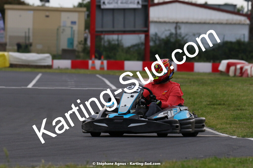 08/05/2022 : Un baquet pour Adrien à Megakart Vias (Photos Stéphane Agnus) 2022 — karting