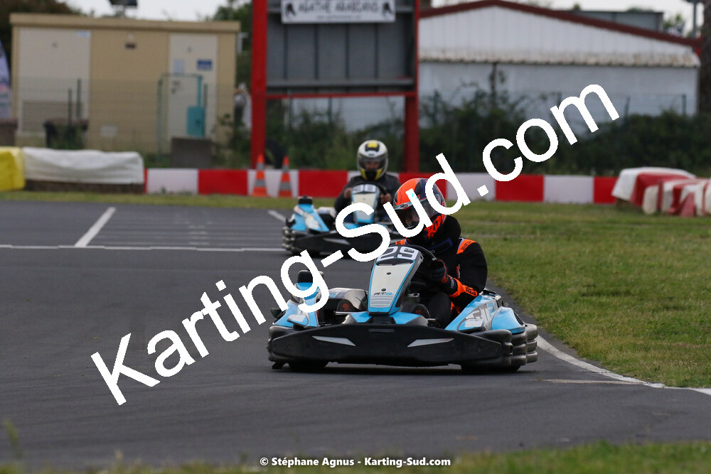 08/05/2022 : Un baquet pour Adrien à Megakart Vias (Photos Stéphane Agnus) 2022 — karting