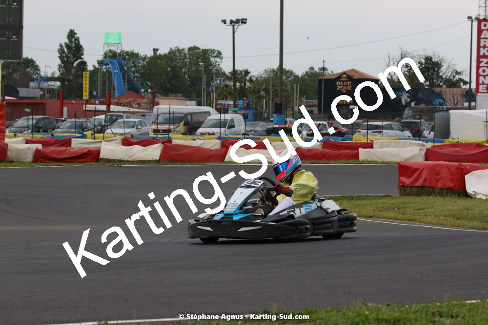 08/05/2022 : Un baquet pour Adrien à Megakart Vias (Photos Stéphane Agnus) 2022 — karting