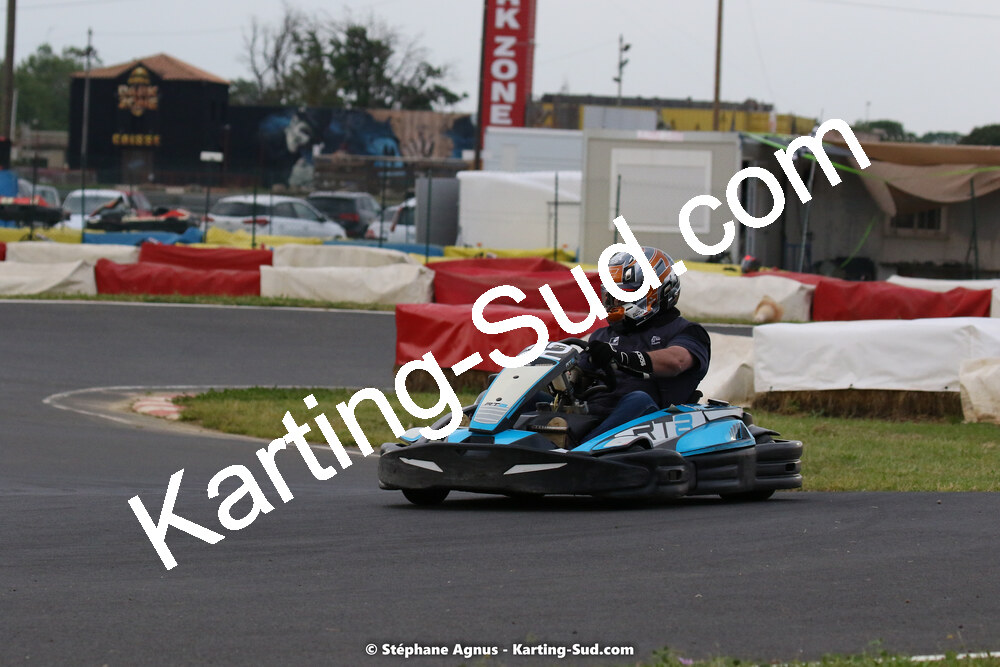 08/05/2022 : Un baquet pour Adrien à Megakart Vias (Photos Stéphane Agnus) 2022 — karting