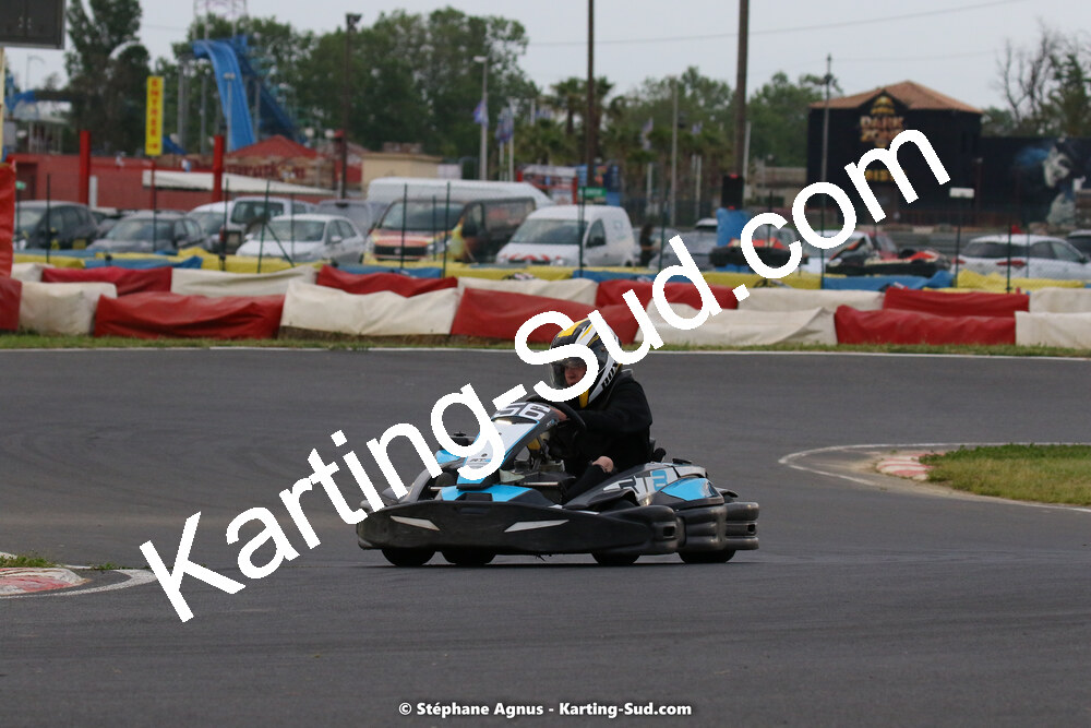 08/05/2022 : Un baquet pour Adrien à Megakart Vias (Photos Stéphane Agnus) 2022 — karting