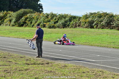 16/10/2022 : 6ème manche du Trophée Ufolep Karting Nouvelle Aquitaine à Pau Lescar (photos Alain Estebenet) 2022 — karting