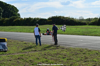 16/10/2022 : 6ème manche du Trophée Ufolep Karting Nouvelle Aquitaine à Pau Lescar (photos Alain Estebenet) 2022 — karting