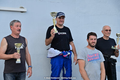 16/10/2022 : 6ème manche du Trophée Ufolep Karting Nouvelle Aquitaine à Pau Lescar (photos Alain Estebenet) 2022 — karting