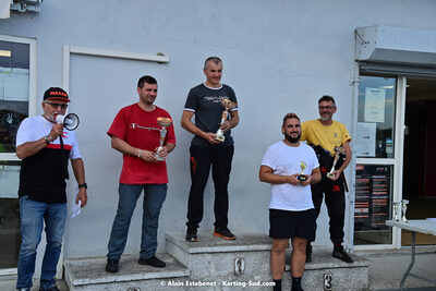 16/10/2022 : 6ème manche du Trophée Ufolep Karting Nouvelle Aquitaine à Pau Lescar (photos Alain Estebenet) 2022 — karting