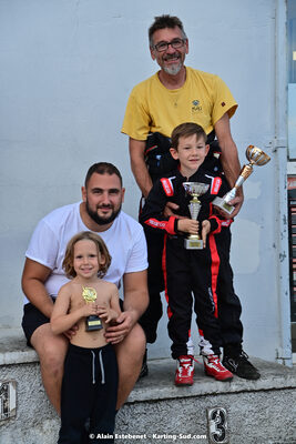 16/10/2022 : 6ème manche du Trophée Ufolep Karting Nouvelle Aquitaine à Pau Lescar (photos Alain Estebenet) 2022 — karting