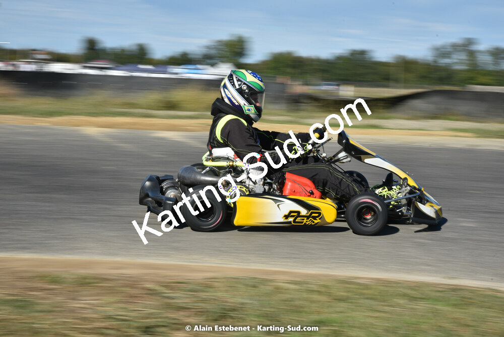 16/10/2022 : 6ème manche du Trophée Ufolep Karting Nouvelle Aquitaine à Pau Lescar (photos Alain Estebenet) 2022 — karting