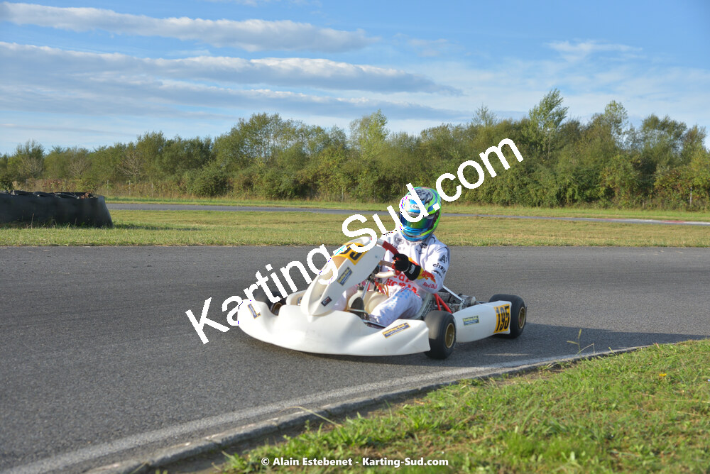 16/10/2022 : 6ème manche du Trophée Ufolep Karting Nouvelle Aquitaine à Pau Lescar (photos Alain Estebenet) 2022 — karting