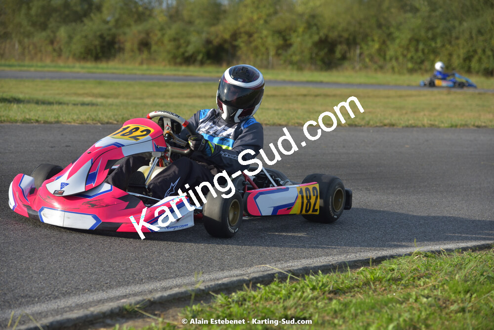 16/10/2022 : 6ème manche du Trophée Ufolep Karting Nouvelle Aquitaine à Pau Lescar (photos Alain Estebenet) 2022 — karting