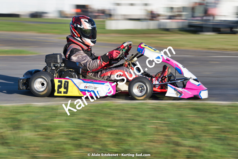 16/10/2022 : 6ème manche du Trophée Ufolep Karting Nouvelle Aquitaine à Pau Lescar (photos Alain Estebenet) 2022 — karting