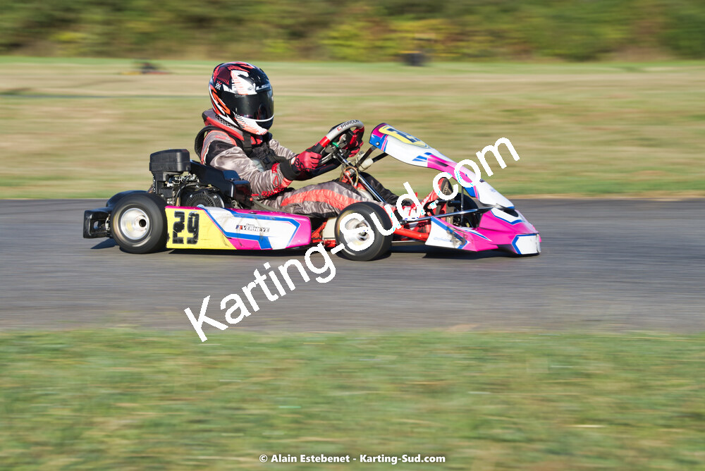 16/10/2022 : 6ème manche du Trophée Ufolep Karting Nouvelle Aquitaine à Pau Lescar (photos Alain Estebenet) 2022 — karting