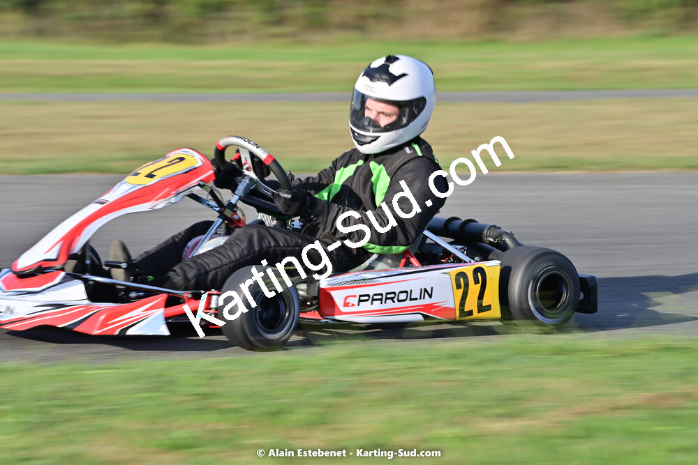 16/10/2022 : 6ème manche du Trophée Ufolep Karting Nouvelle Aquitaine à Pau Lescar (photos Alain Estebenet) 2022 — karting