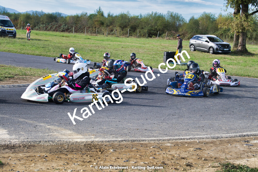 16/10/2022 : 6ème manche du Trophée Ufolep Karting Nouvelle Aquitaine à Pau Lescar (photos Alain Estebenet) 2022 — karting