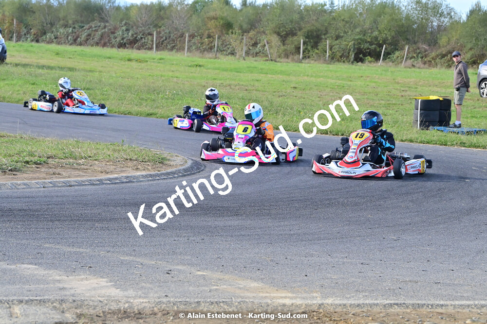 16/10/2022 : 6ème manche du Trophée Ufolep Karting Nouvelle Aquitaine à Pau Lescar (photos Alain Estebenet) 2022 — karting
