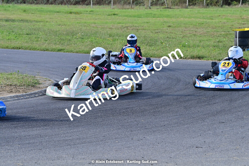 16/10/2022 : 6ème manche du Trophée Ufolep Karting Nouvelle Aquitaine à Pau Lescar (photos Alain Estebenet) 2022 — karting