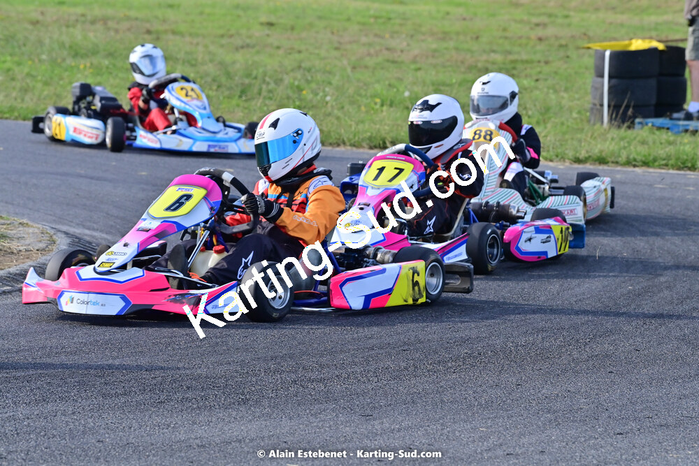 16/10/2022 : 6ème manche du Trophée Ufolep Karting Nouvelle Aquitaine à Pau Lescar (photos Alain Estebenet) 2022 — karting