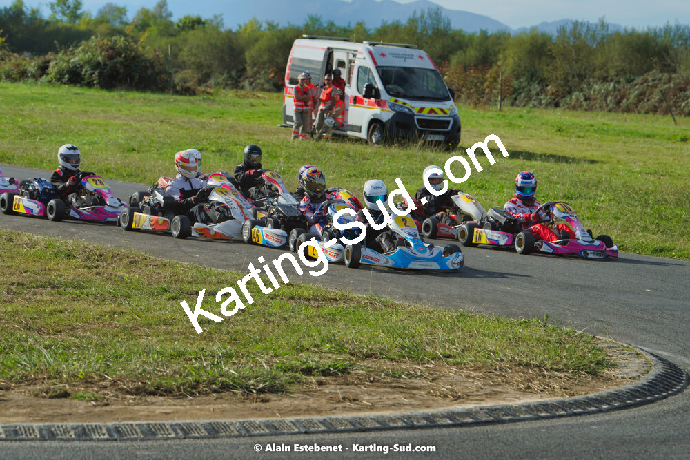 16/10/2022 : 6ème manche du Trophée Ufolep Karting Nouvelle Aquitaine à Pau Lescar (photos Alain Estebenet) 2022 — karting
