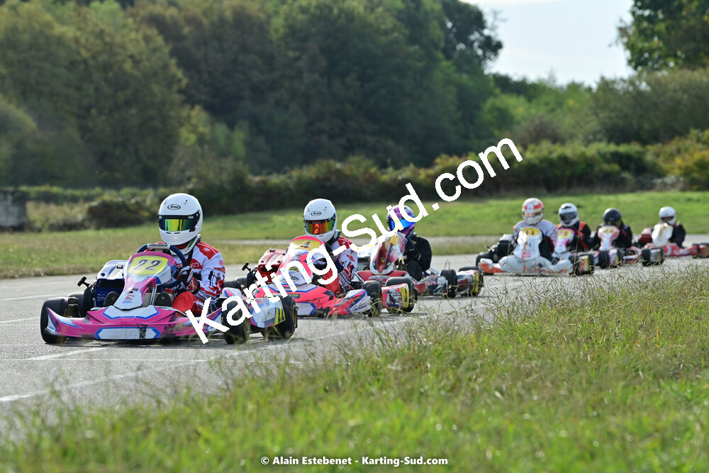 16/10/2022 : 6ème manche du Trophée Ufolep Karting Nouvelle Aquitaine à Pau Lescar (photos Alain Estebenet) 2022 — karting