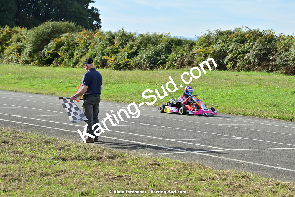 16/10/2022 : 6ème manche du Trophée Ufolep Karting Nouvelle Aquitaine à Pau Lescar (photos Alain Estebenet) 2022 — karting
