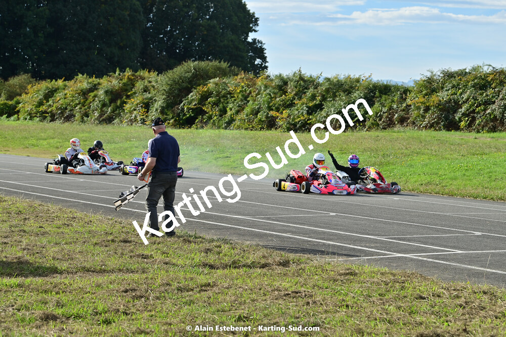 16/10/2022 : 6ème manche du Trophée Ufolep Karting Nouvelle Aquitaine à Pau Lescar (photos Alain Estebenet) 2022 — karting