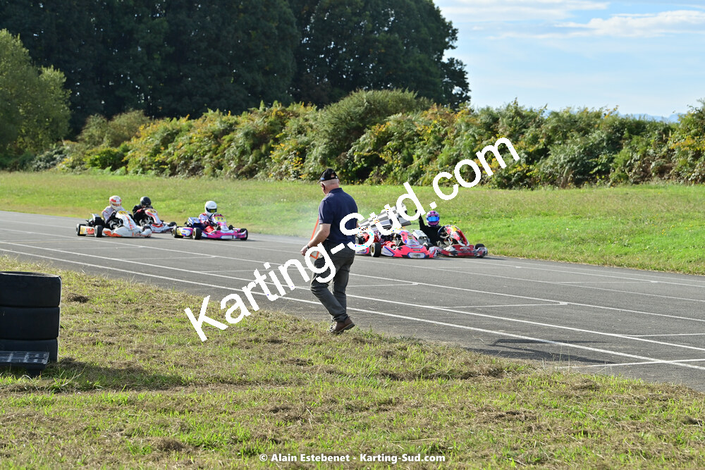 16/10/2022 : 6ème manche du Trophée Ufolep Karting Nouvelle Aquitaine à Pau Lescar (photos Alain Estebenet) 2022 — karting