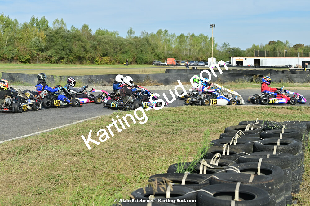 16/10/2022 : 6ème manche du Trophée Ufolep Karting Nouvelle Aquitaine à Pau Lescar (photos Alain Estebenet) 2022 — karting