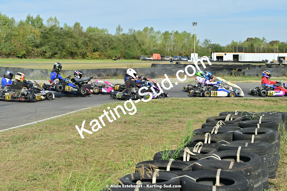 16/10/2022 : 6ème manche du Trophée Ufolep Karting Nouvelle Aquitaine à Pau Lescar (photos Alain Estebenet) 2022 — karting