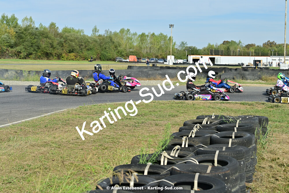 16/10/2022 : 6ème manche du Trophée Ufolep Karting Nouvelle Aquitaine à Pau Lescar (photos Alain Estebenet) 2022 — karting