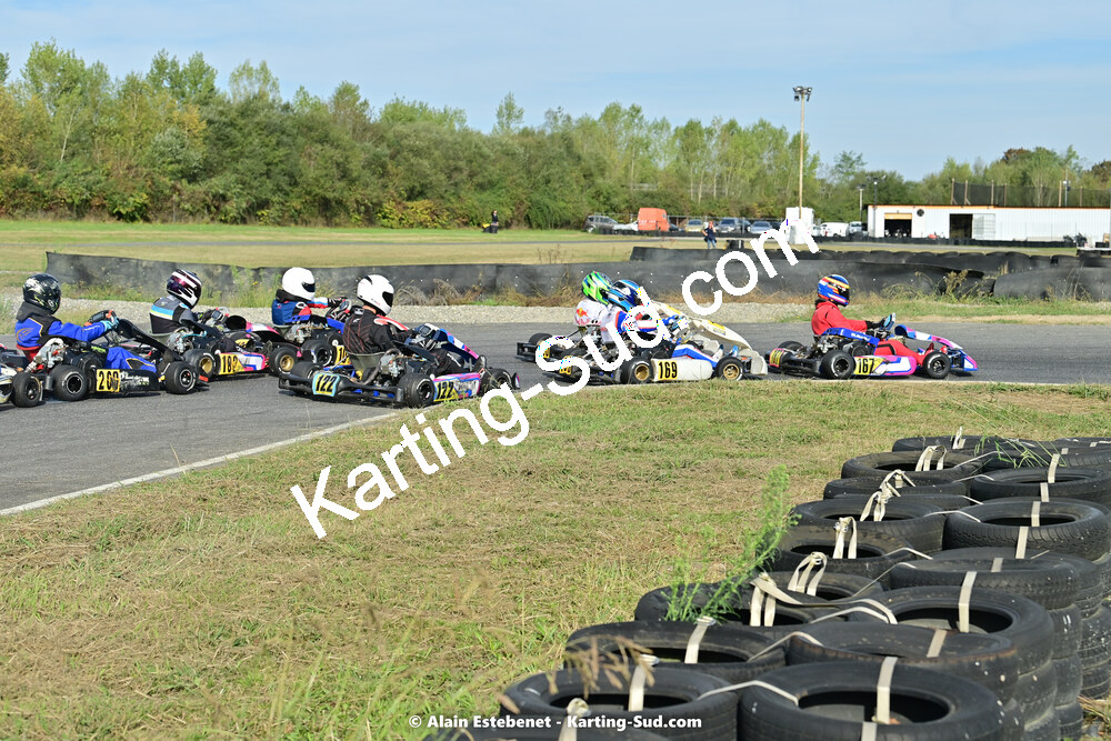 16/10/2022 : 6ème manche du Trophée Ufolep Karting Nouvelle Aquitaine à Pau Lescar (photos Alain Estebenet) 2022 — karting
