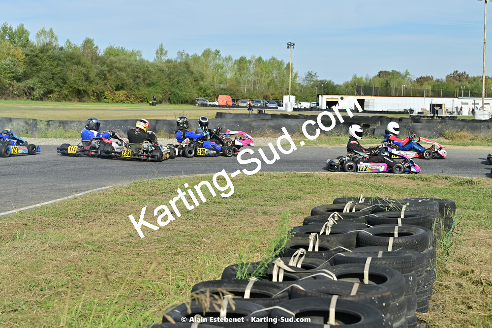 16/10/2022 : 6ème manche du Trophée Ufolep Karting Nouvelle Aquitaine à Pau Lescar (photos Alain Estebenet) 2022 — karting