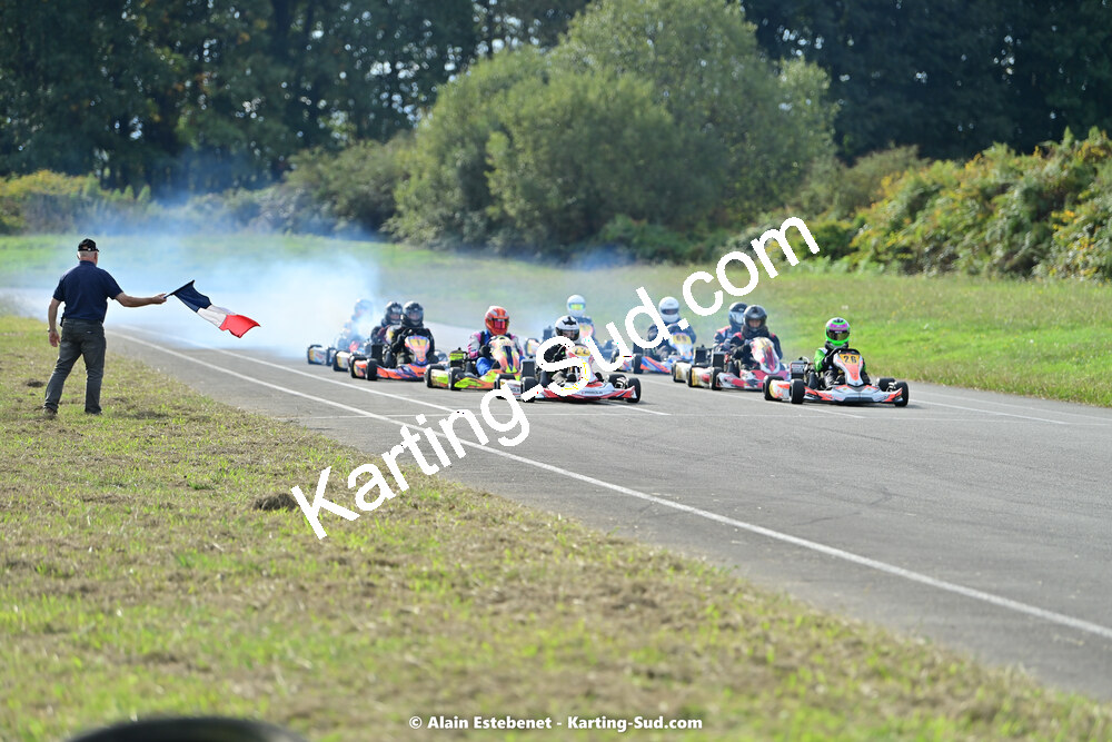 16/10/2022 : 6ème manche du Trophée Ufolep Karting Nouvelle Aquitaine à Pau Lescar (photos Alain Estebenet) 2022 — karting