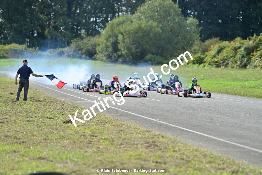 16/10/2022 : 6ème manche du Trophée Ufolep Karting Nouvelle Aquitaine à Pau Lescar (photos Alain Estebenet) 2022 — karting