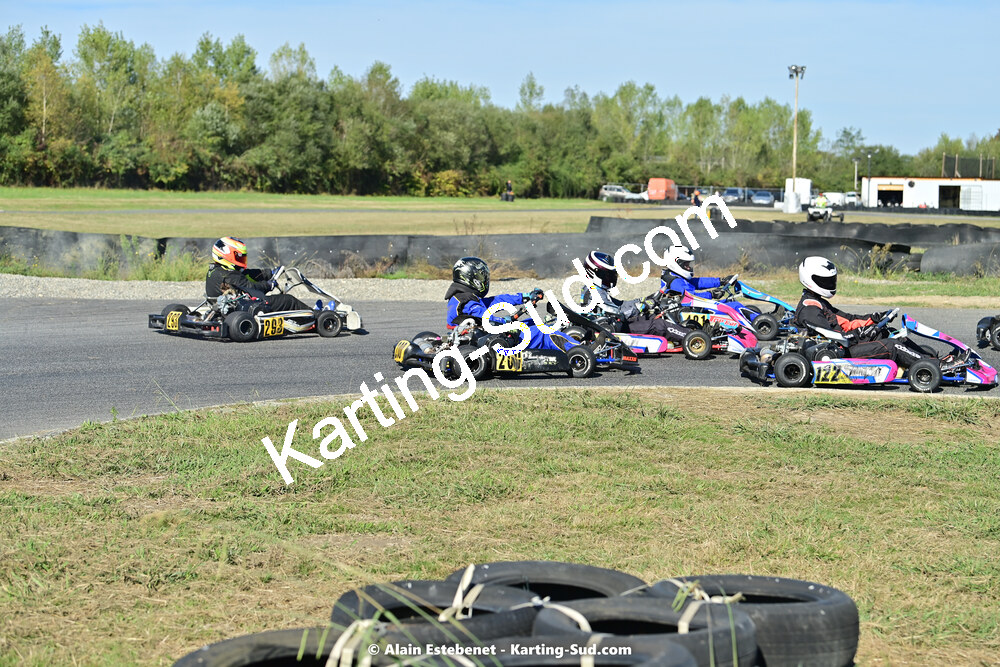 16/10/2022 : 6ème manche du Trophée Ufolep Karting Nouvelle Aquitaine à Pau Lescar (photos Alain Estebenet) 2022 — karting