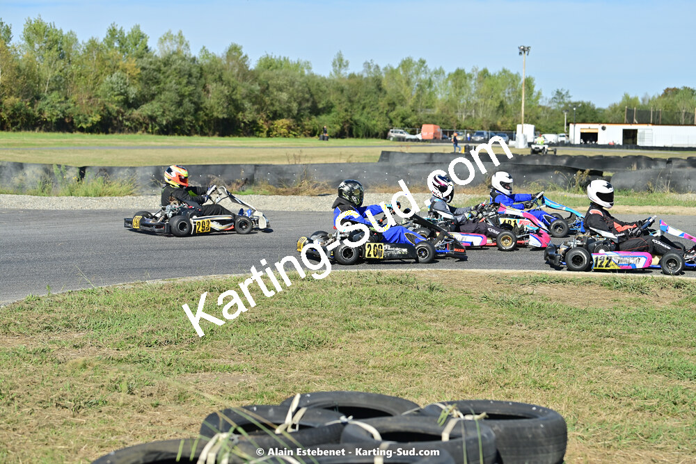 16/10/2022 : 6ème manche du Trophée Ufolep Karting Nouvelle Aquitaine à Pau Lescar (photos Alain Estebenet) 2022 — karting