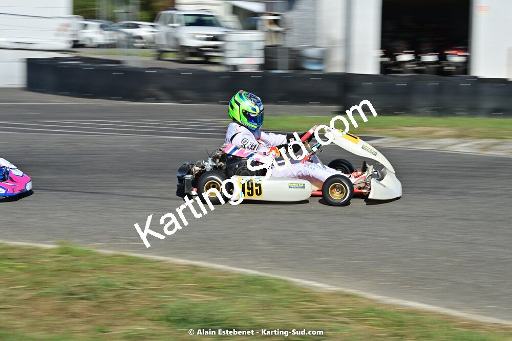 16/10/2022 : 6ème manche du Trophée Ufolep Karting Nouvelle Aquitaine à Pau Lescar (photos Alain Estebenet) 2022 — karting