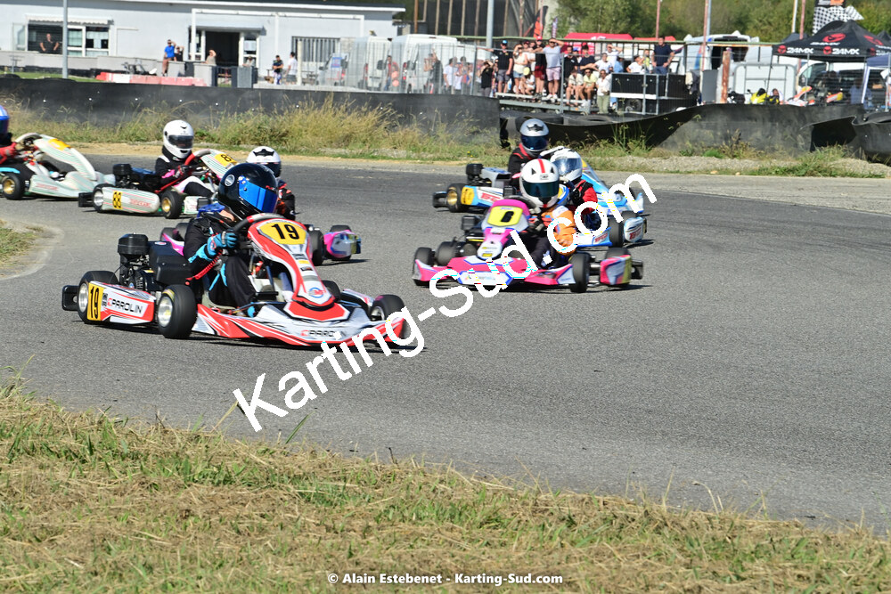 16/10/2022 : 6ème manche du Trophée Ufolep Karting Nouvelle Aquitaine à Pau Lescar (photos Alain Estebenet) 2022 — karting