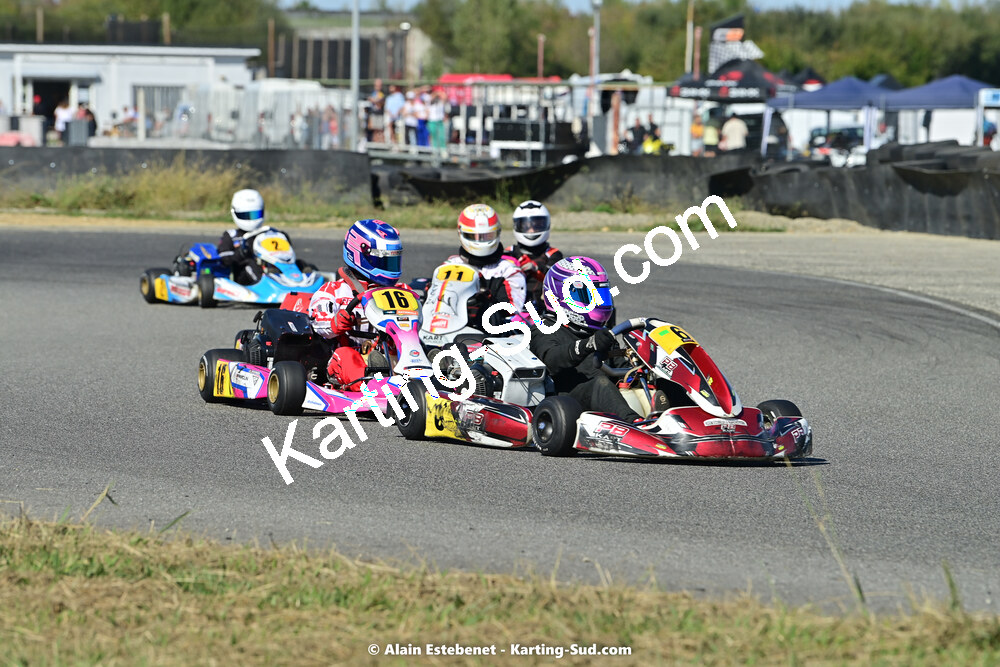 16/10/2022 : 6ème manche du Trophée Ufolep Karting Nouvelle Aquitaine à Pau Lescar (photos Alain Estebenet) 2022 — karting