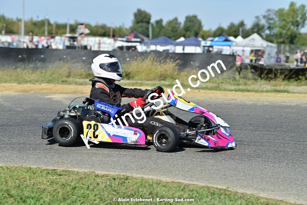 16/10/2022 : 6ème manche du Trophée Ufolep Karting Nouvelle Aquitaine à Pau Lescar (photos Alain Estebenet) 2022 — karting