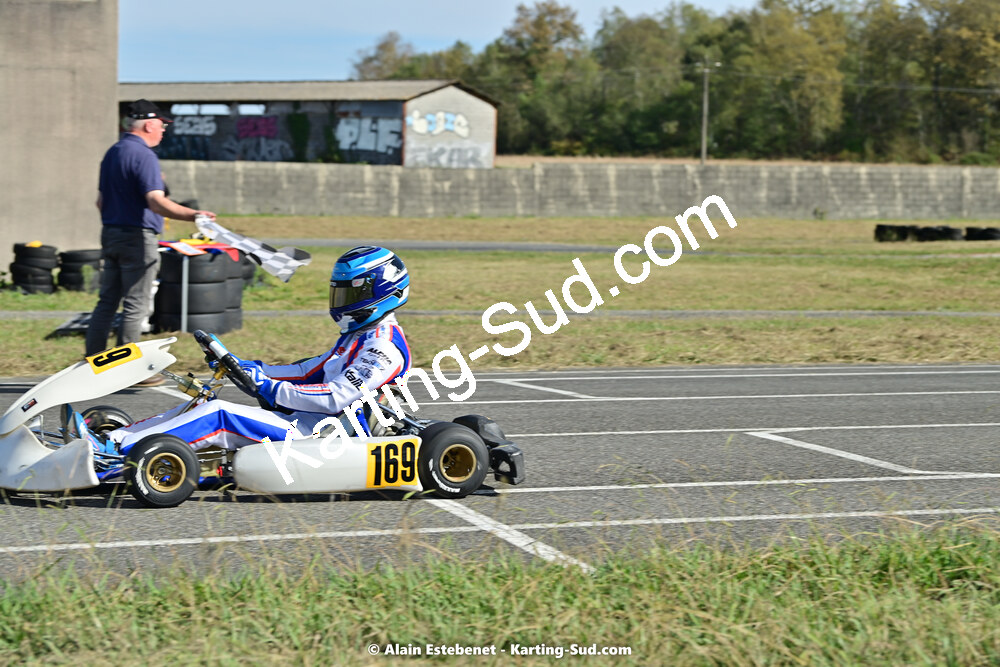 16/10/2022 : 6ème manche du Trophée Ufolep Karting Nouvelle Aquitaine à Pau Lescar (photos Alain Estebenet) 2022 — karting
