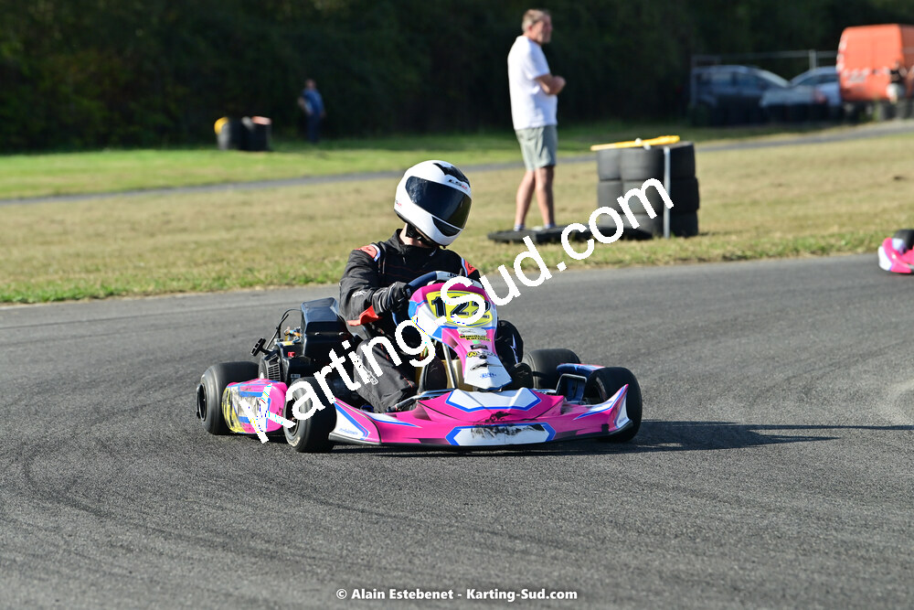 16/10/2022 : 6ème manche du Trophée Ufolep Karting Nouvelle Aquitaine à Pau Lescar (photos Alain Estebenet) 2022 — karting