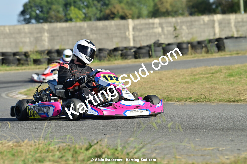 16/10/2022 : 6ème manche du Trophée Ufolep Karting Nouvelle Aquitaine à Pau Lescar (photos Alain Estebenet) 2022 — karting