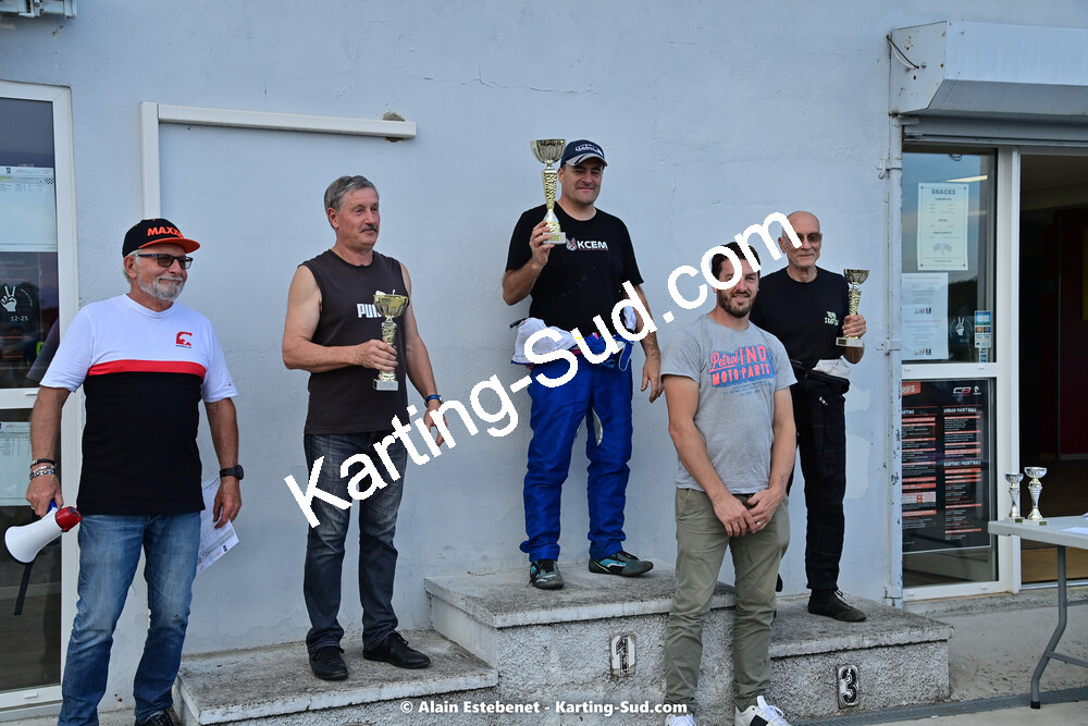 16/10/2022 : 6ème manche du Trophée Ufolep Karting Nouvelle Aquitaine à Pau Lescar (photos Alain Estebenet) 2022 — karting