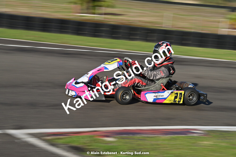 20/11/2022 : 7ème manche du Trophée UFOLEP Kart Nouvelle Aquitaine 2022 à Biscarrosse (photos Alain Estebenet) 2022 — karting